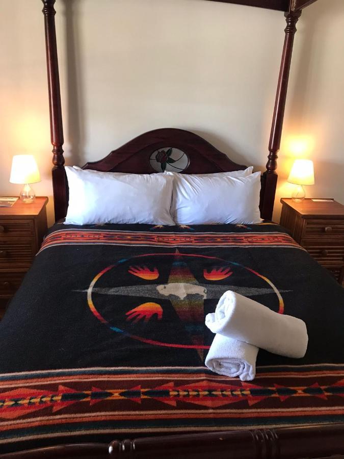 Royal Hotel Mandurama Екстериор снимка