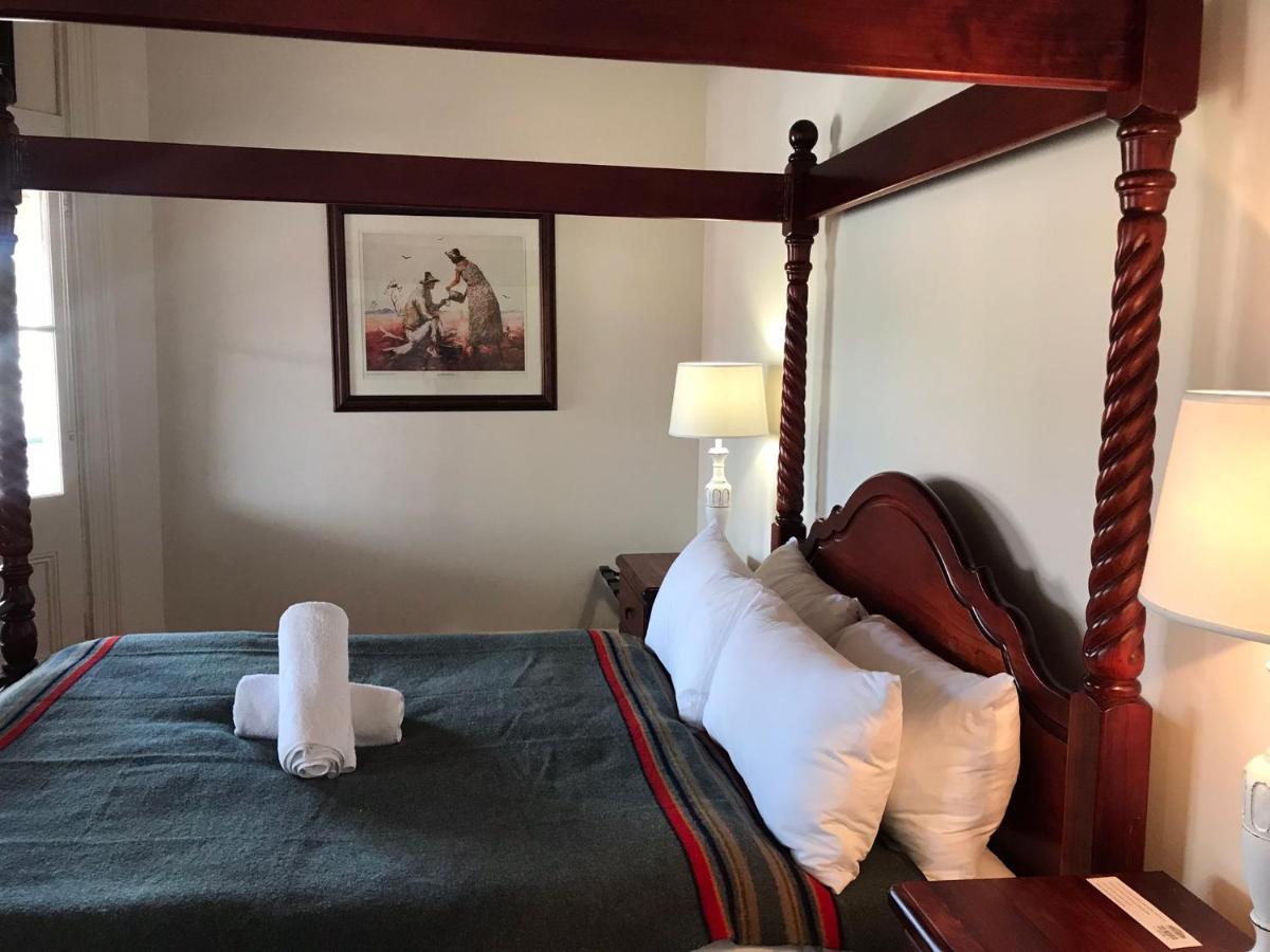 Royal Hotel Mandurama Екстериор снимка